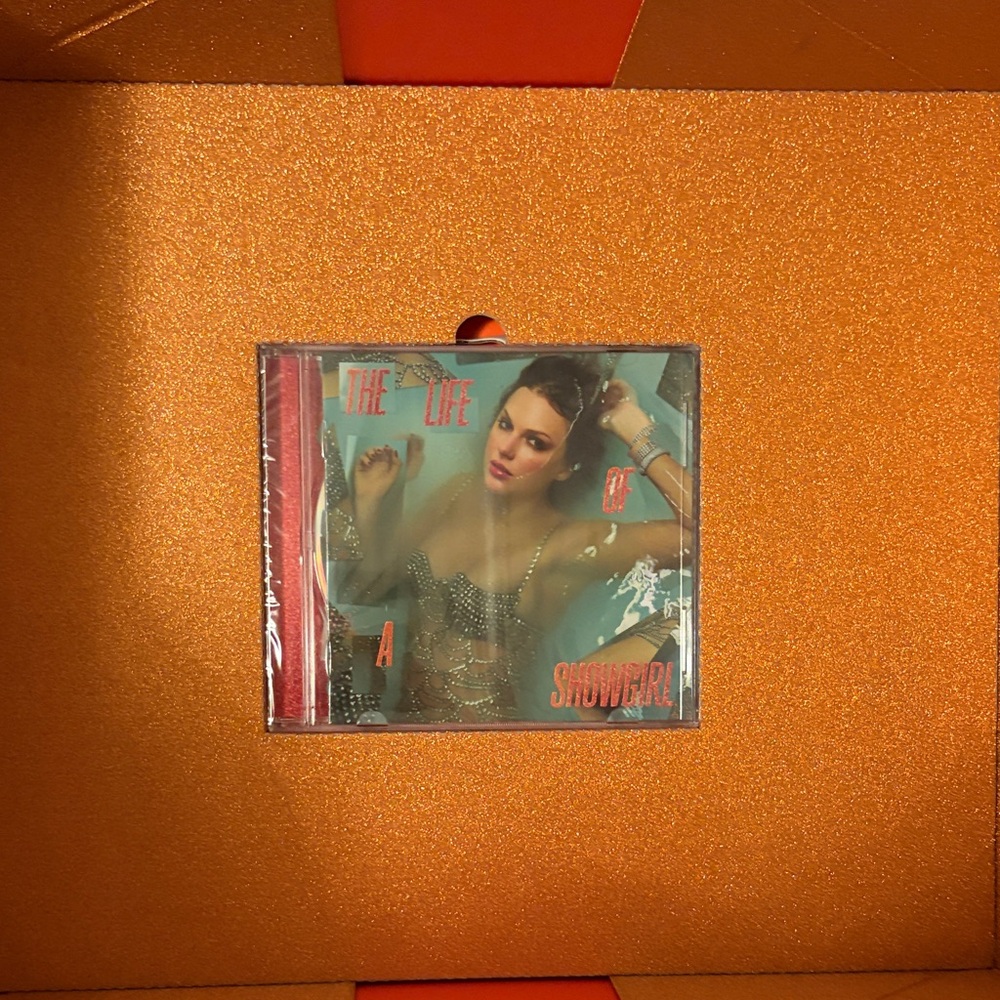 Taylor Swift Showgirl Cardigan - Picture 4 of 4